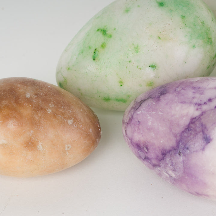 Set of 5 marble eggs – a playful and decorative addition!