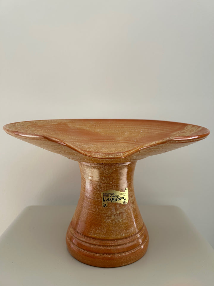Keramische Tazza “Yves Marian” – Warm Oranje Sculptuur / 23,8 x 23,8 x 15,5 cm