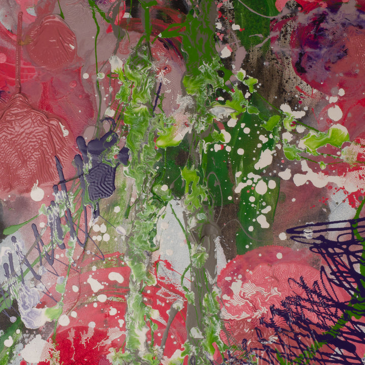 Contemporary large painting of abstract flowers in pink and green by Hilde Deceuninck.