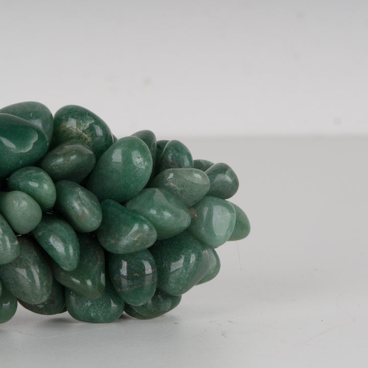 Vintage druiventros in groene steen met metalen blad – 14,5 x 14,5 x 5 cm