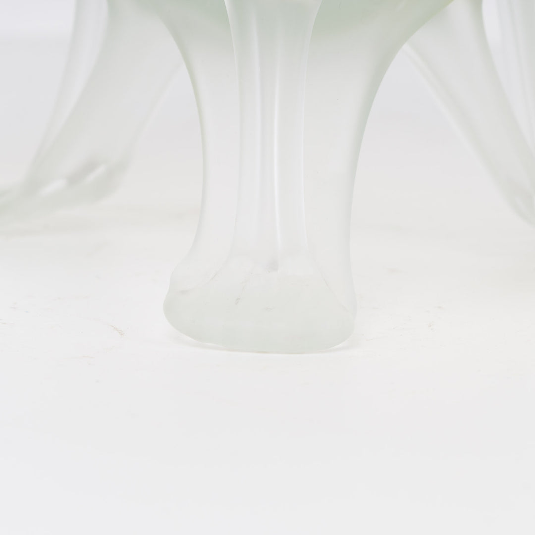 Elegant glass bowl on 3 legs – artistic and unique