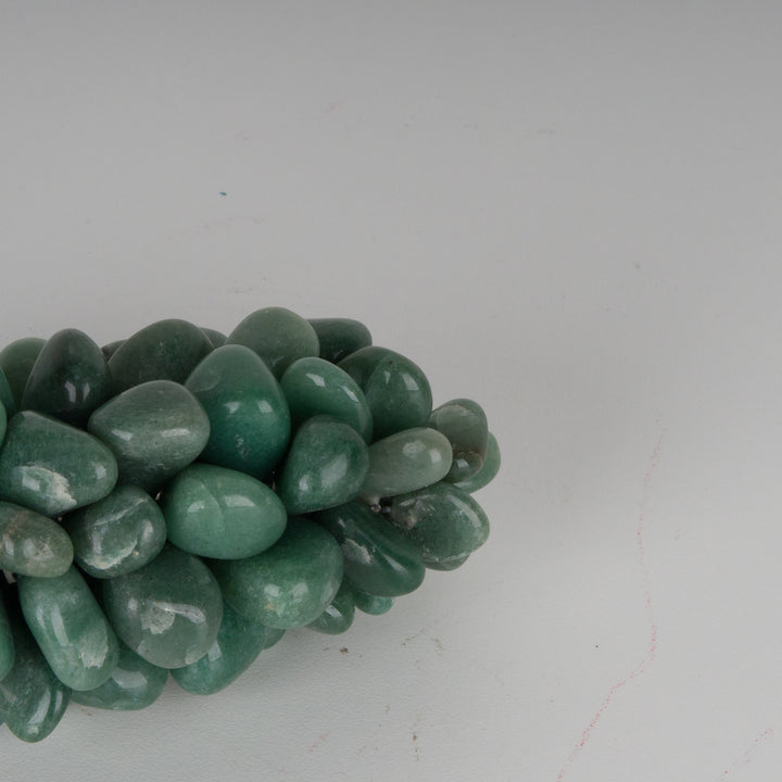 Vintage druiventros in groene steen met metalen blad – 14,5 x 14,5 x 5 cm