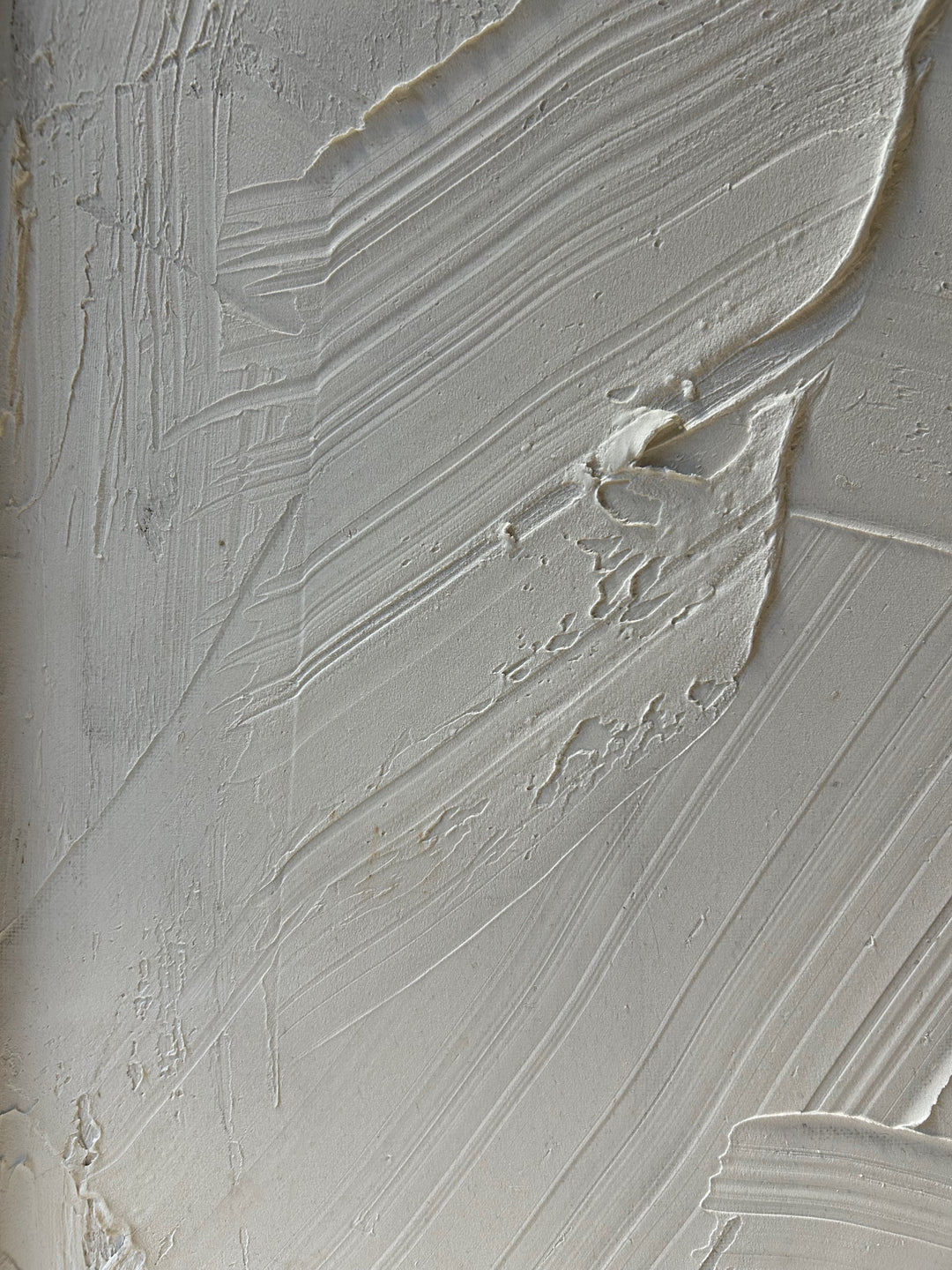 Hedendaags schilderij – wit structuur in zwart houten kader