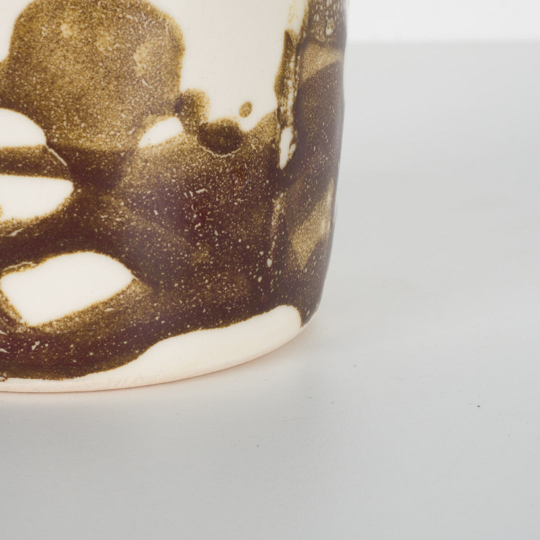 Ceramic pot – Bob Chiffin, Pegomas