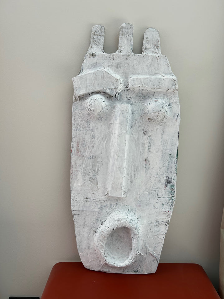 Stilte in Vorm: groot papier-maché Masker (60 cm) om neer te zetten om of om op te hangen