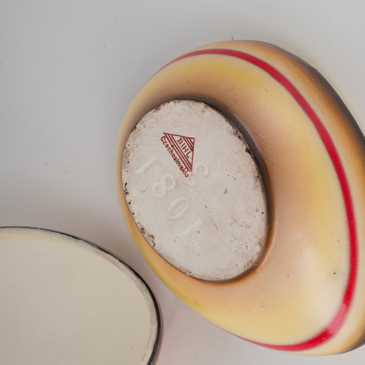 Keramisch dekselpotje BIHL – Tschechoslovakia – 16 x 11 x 10 cm