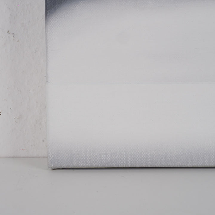 Schilderij 'Opwaartse stilte – 70,5x50,5cm - een verstilde weg naar licht en diepte' door Monique Coppieters