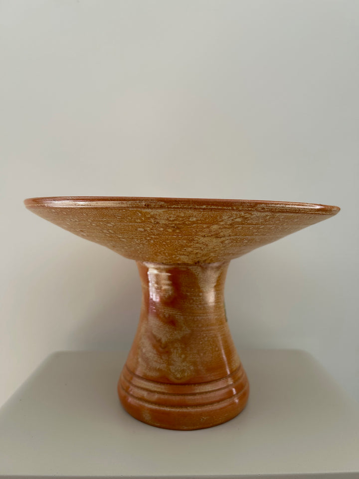 Keramische Tazza “Yves Marian” – Warm Oranje Sculptuur / 23,8 x 23,8 x 15,5 cm