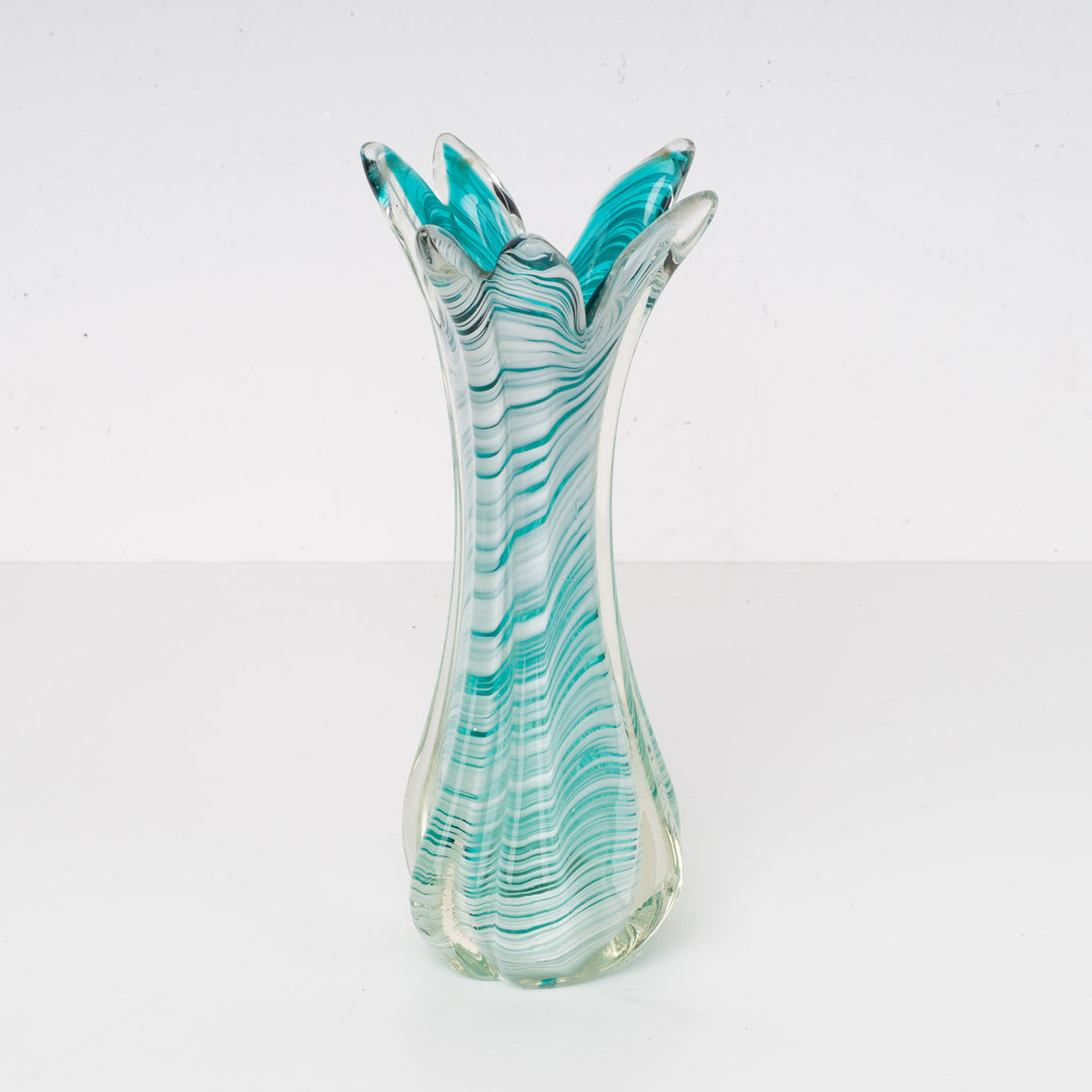 Retro vase blue white