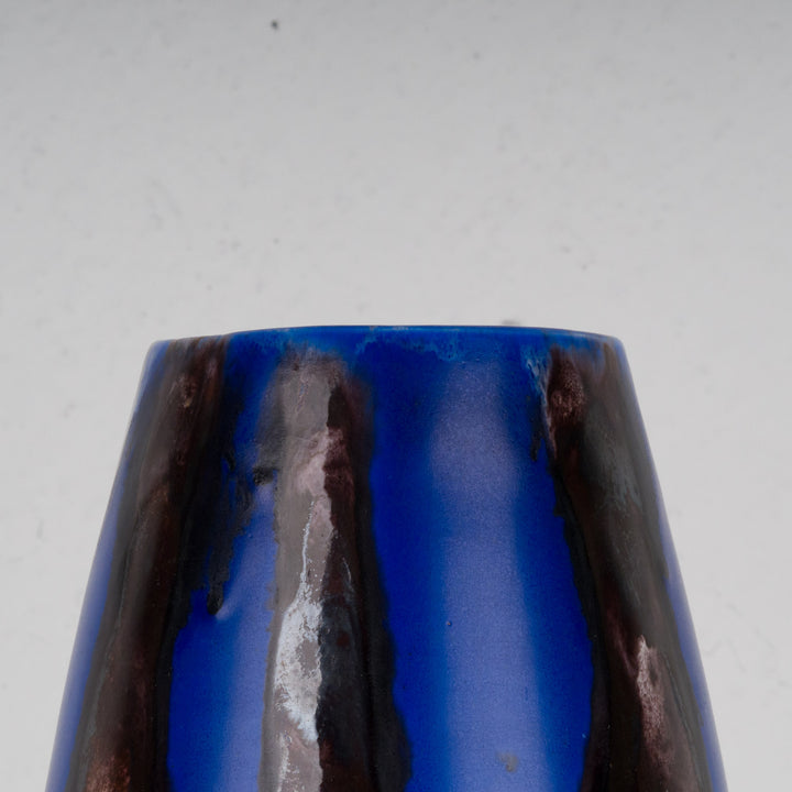 Koningsblauwe keramische vaas met druipglazuur – gesigneerd ‘79’ – 31 cm