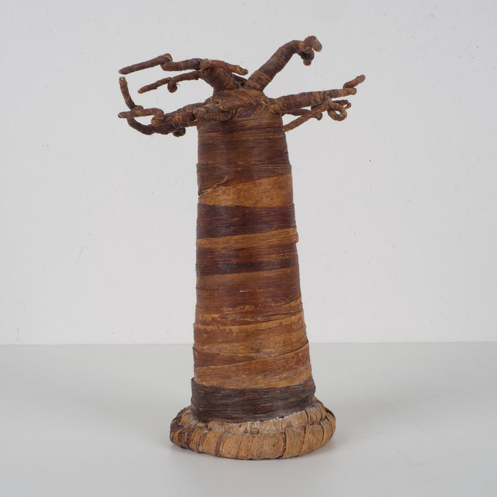 Decoratieve Baobabboom – Sculpturaal natuurobject – 18 x 18 x 27 cm