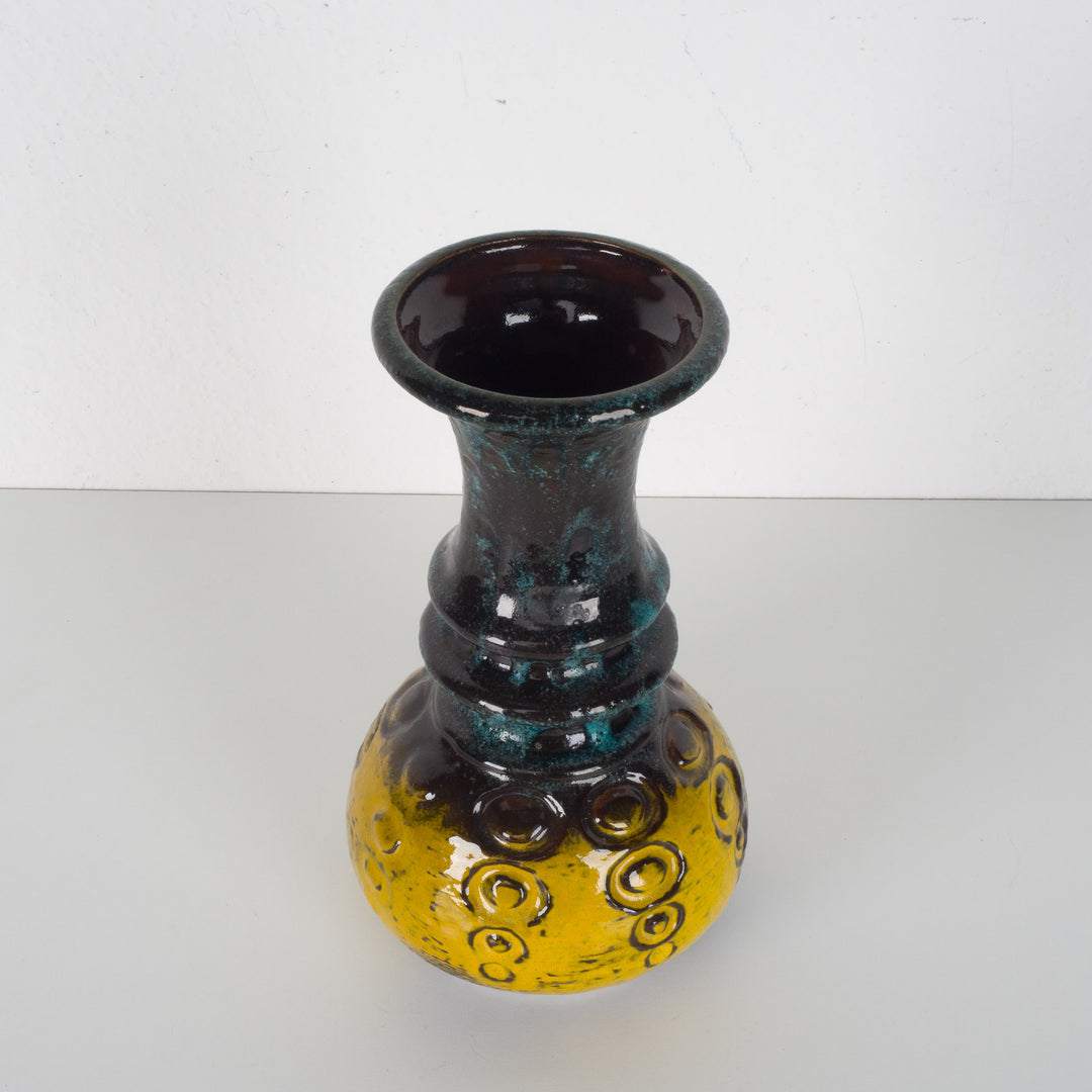 Zeldzame vintage West-Germany vaas Carstens Keramik – oker en groen met bollen