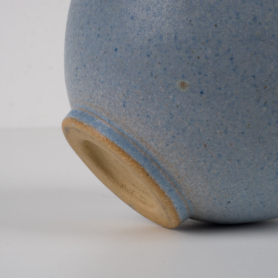 Small light blue ceramic vase – Japanese style – 12×12×11 cm