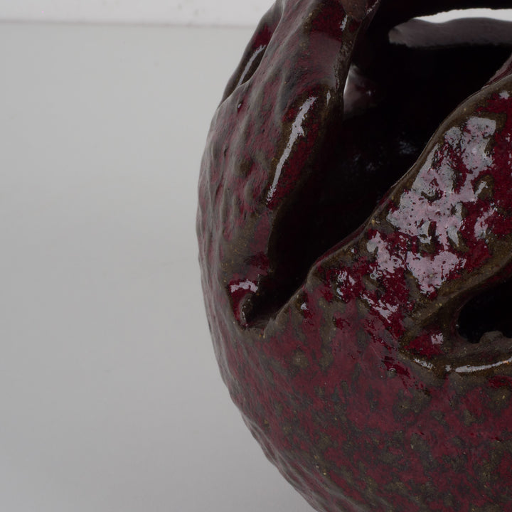 Handmade Ceramic Object in Deep Bordeaux – Sculptural Eye-catcher