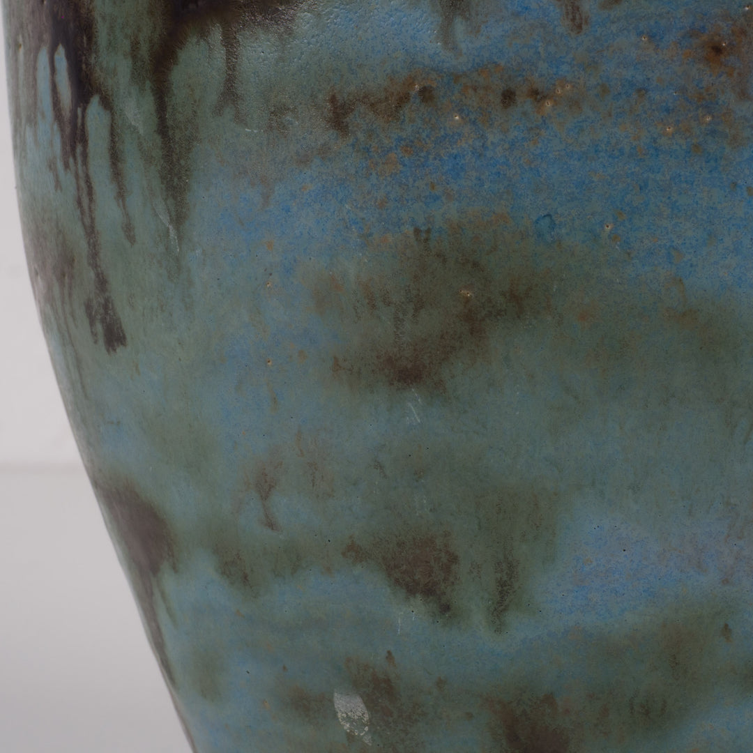 Handmade ceramic vase in mottled light blue – signed – 12×12×19 cm 
