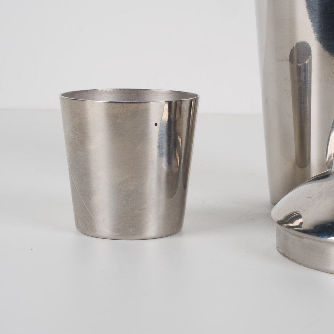 Vintage cocktailshaker in inox – tijdloze barware met karakter