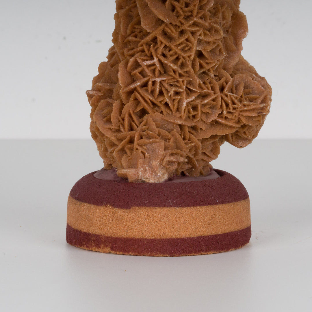 Desert Rose on Brown Round Base – Natural Sculpture Full of Mysticism