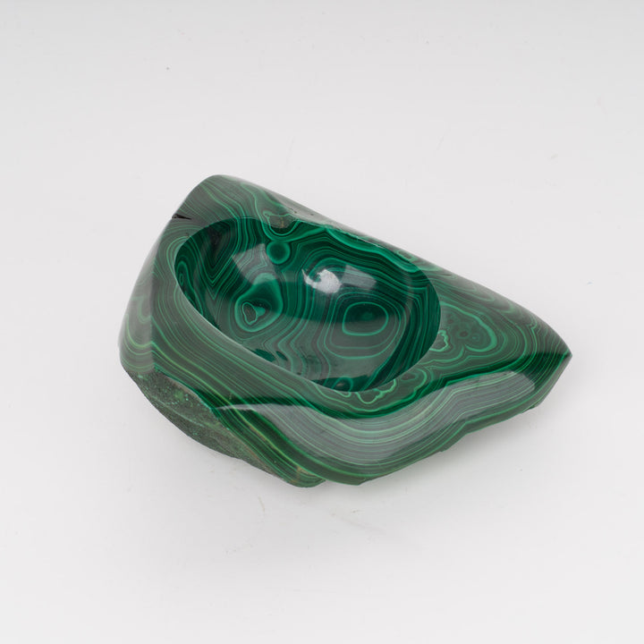 Beautiful 3-sided bowl in malachite