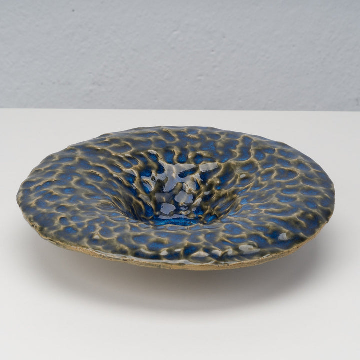 Blauw geglazuurde gelobte keramische schaal / 23x23x7cm