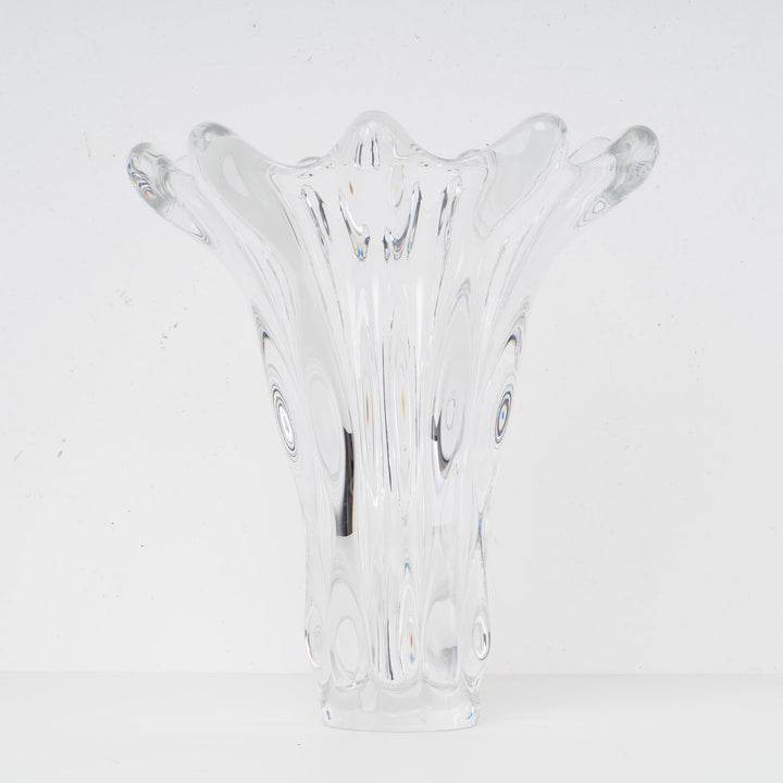 Large crystal vase in petal shape