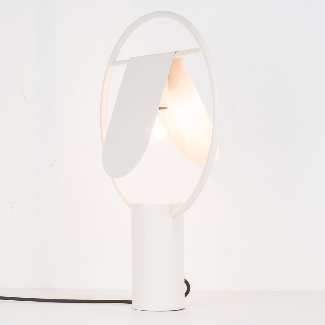 Designer lamp Harto Anaë Paris in white