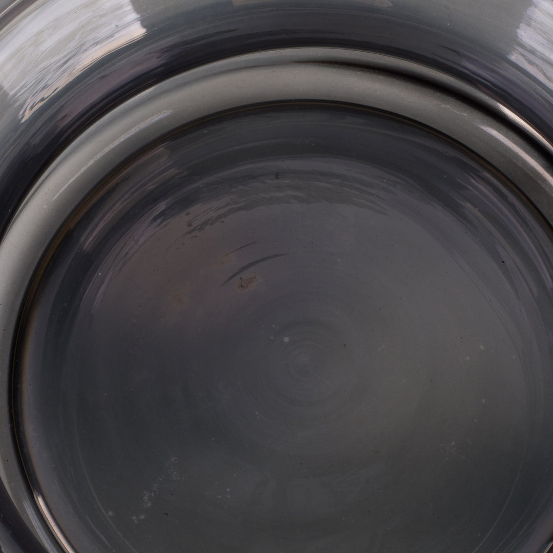 Round gray bowl in mirrored glass – 23x23x10.5 cm