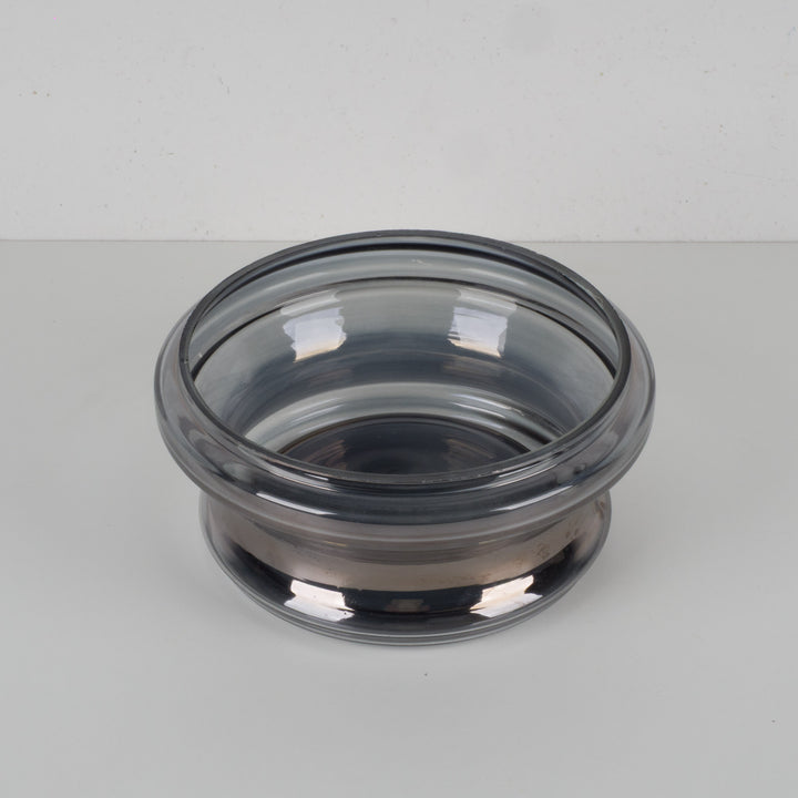 Round gray bowl in mirrored glass – 23x23x10.5 cm