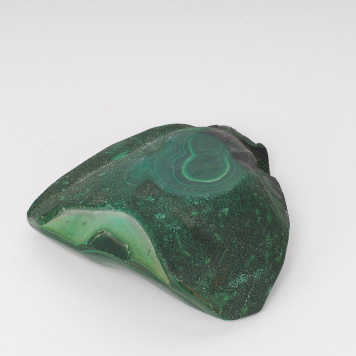 Beautiful 3-sided bowl in malachite