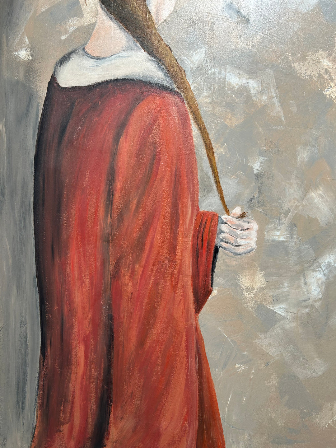 Schilderij Atelier S – 120 × 120 × 4 cm | Hedendaagse figuratieve kunst met abstracte achtergrond