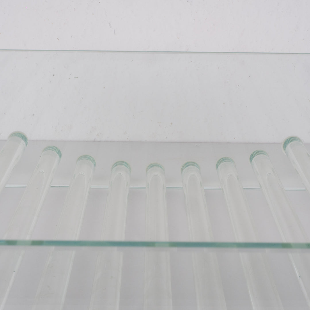 Square design bowl with tubular beams