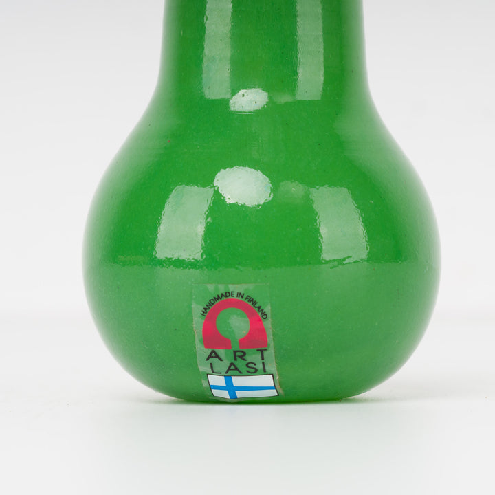 Green glass pear by Artlasi Finland (2)