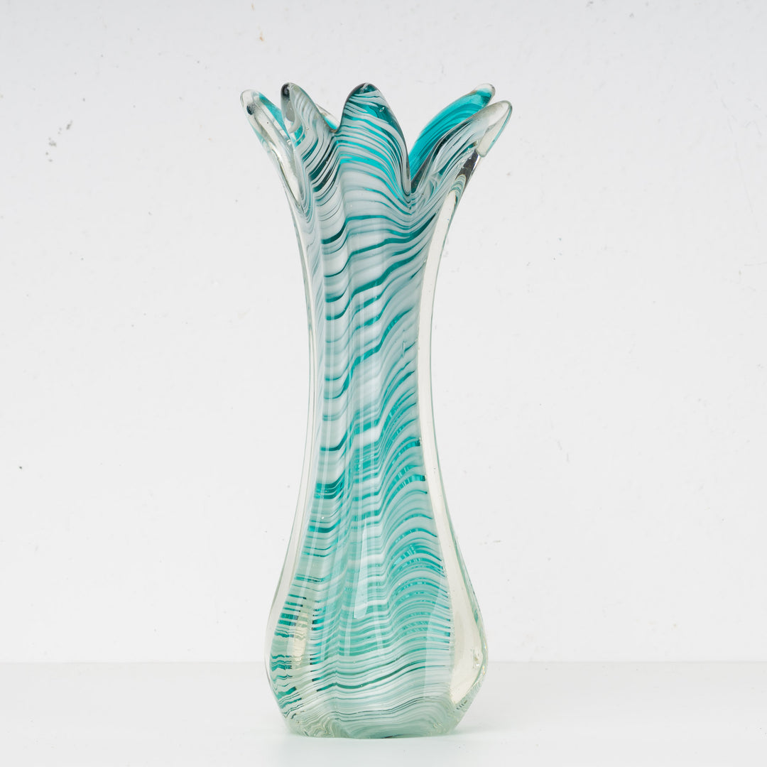 Retro vase blue white