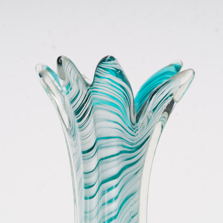 Retro glass vase – Elegance in white and apple blue sea green