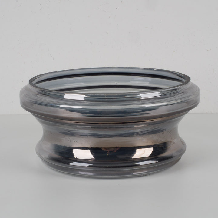 Round gray bowl in mirrored glass – 23x23x10.5 cm