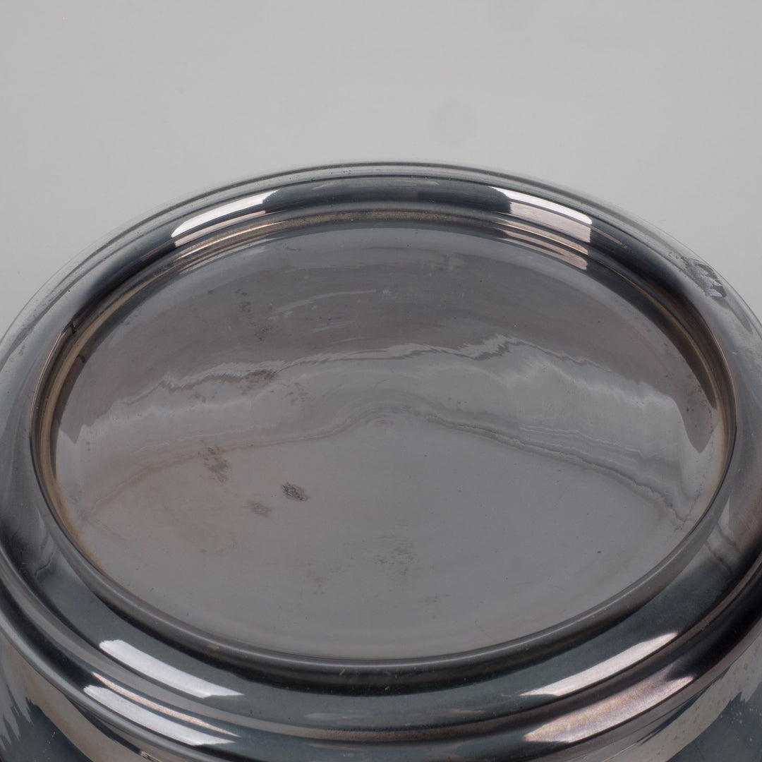 Round gray bowl in mirrored glass – 23x23x10.5 cm