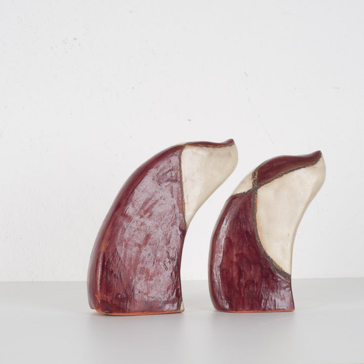 Set of 2 abstract geometric curved objects in ceramic