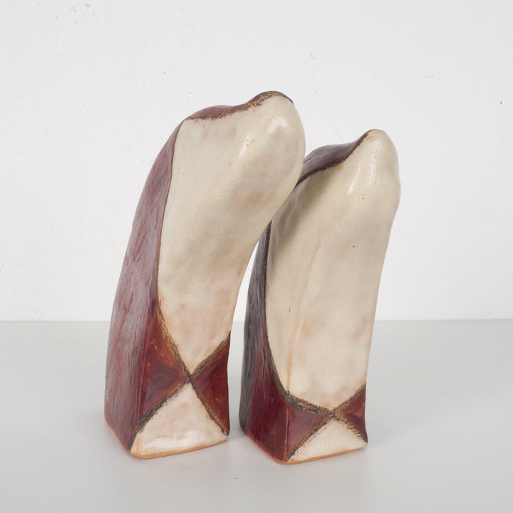 Set of 2 abstract geometric curved objects in ceramic