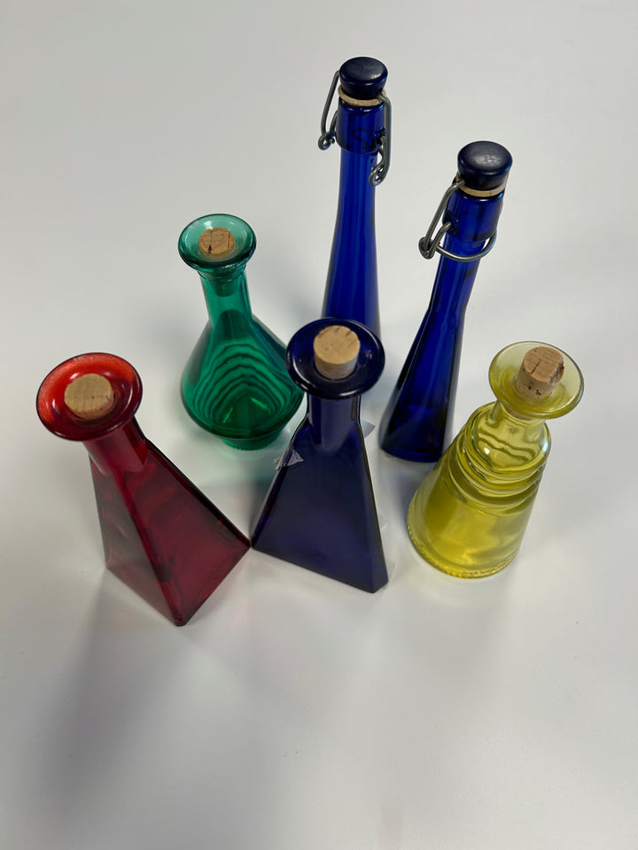 Set of 6 Colorful Bottles – Red, Blue, Green and Yellow (90s)