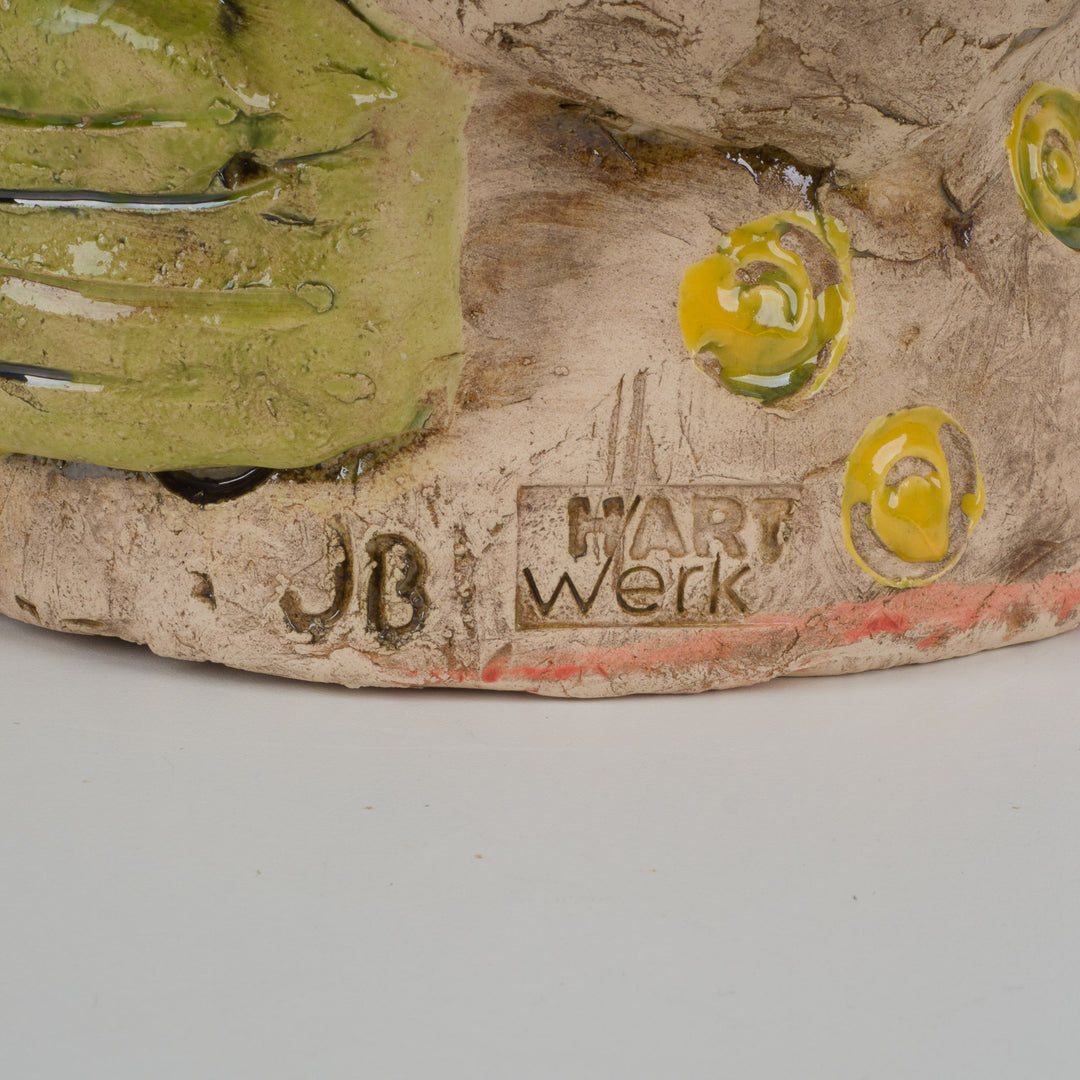 Handgemaakte ludieke keramische vogel – Met grote rode snavel