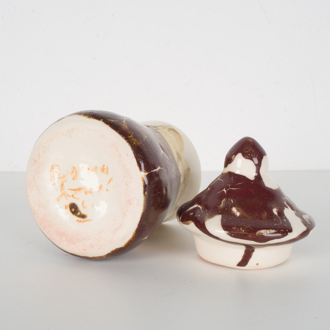 Ceramic lidded pot – Bob Chiffin, Pegomas