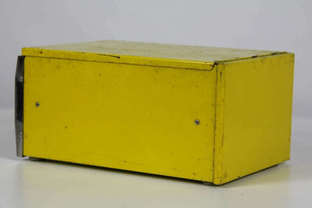 Vintage gele metalen servettenhouder - De Tuin Der Kunsten
