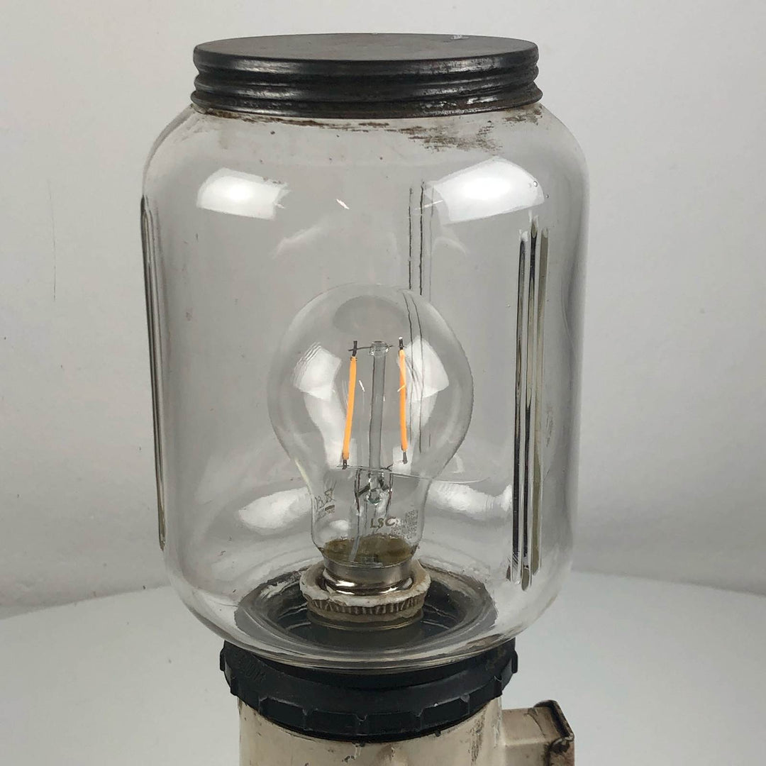 Vintage lamp van een koffiemolen van Kitchen Aid - De Tuin Der Kunsten